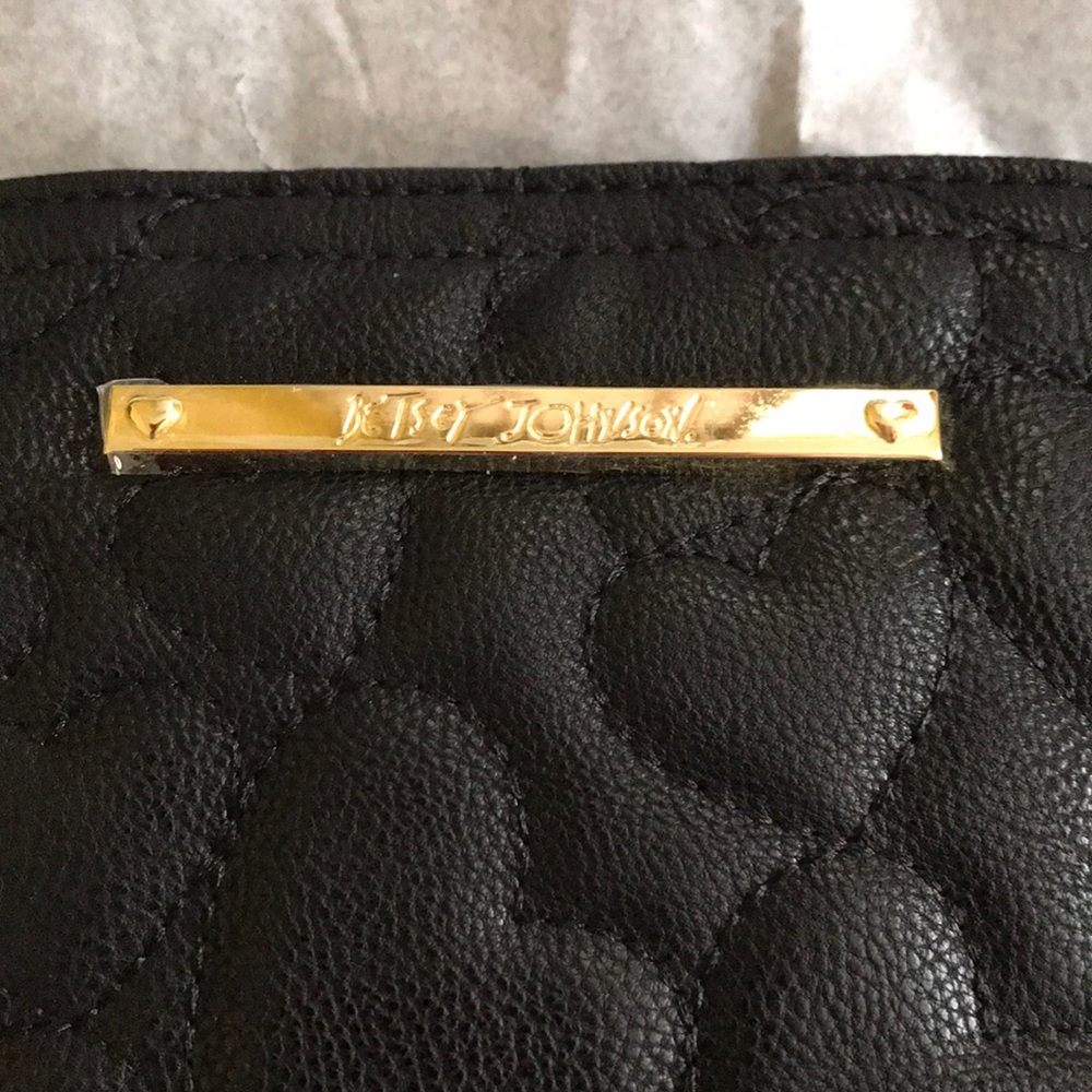 Betsey Johnson Dome Crossbody Bag - Picture 2 of 6